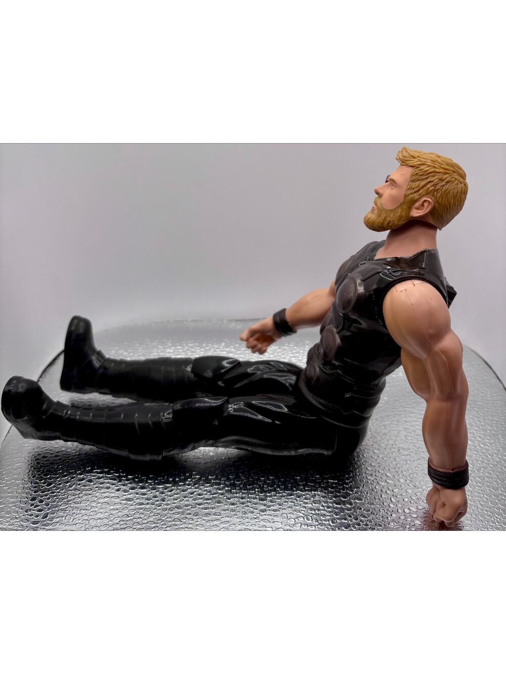 2017 Hasbro Marvel Thor Action Figure C-3632B